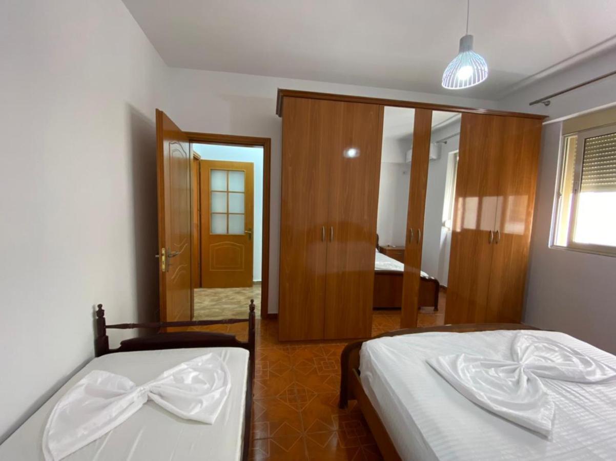 Lea Apartments Vlorë Extérieur photo